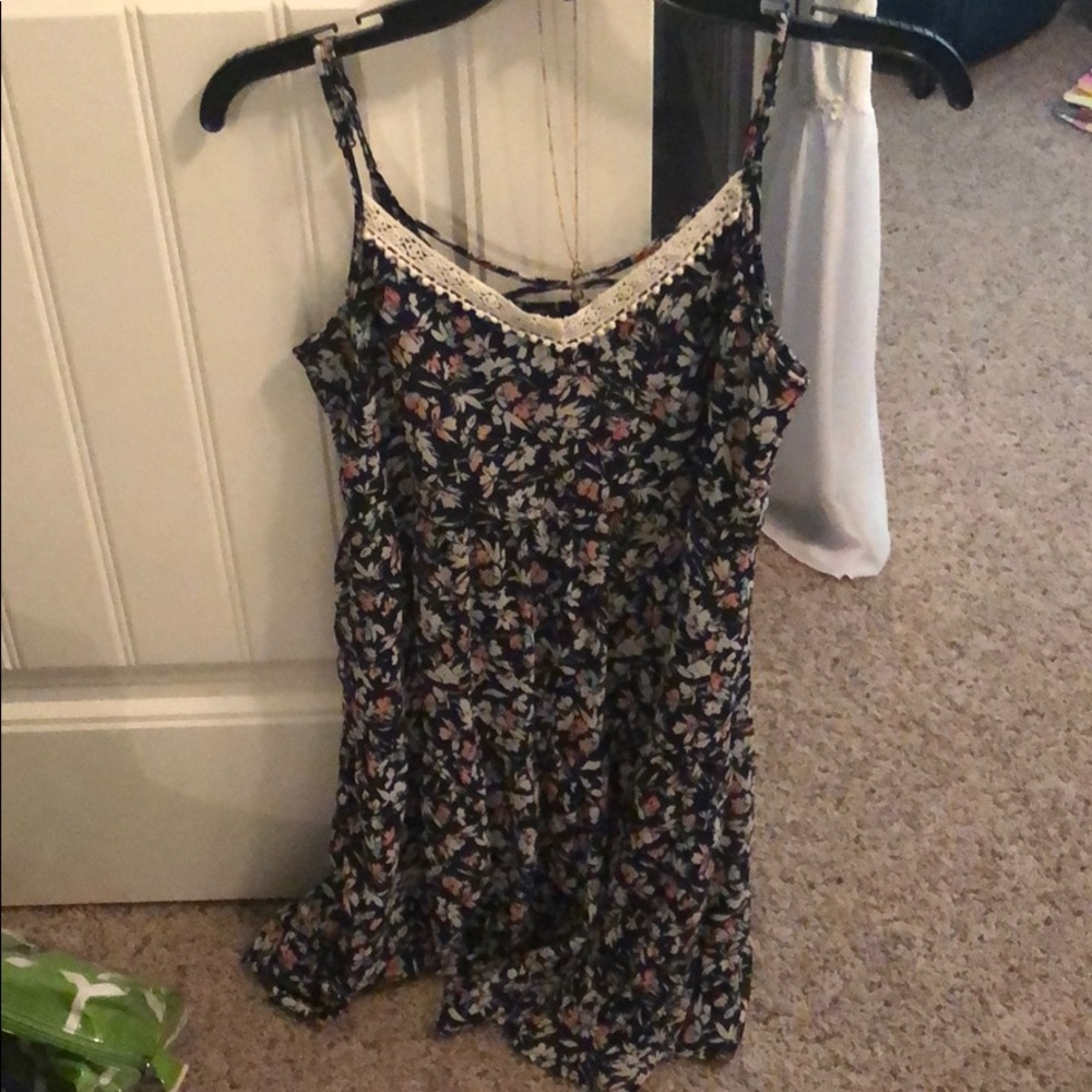 Cute floral summer dress - Picture 1 of 2